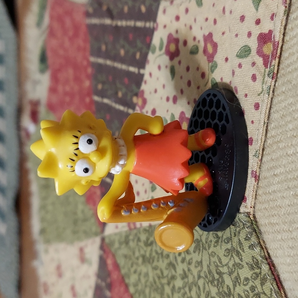 ❤️ The Simpsons Lisa Figurine
